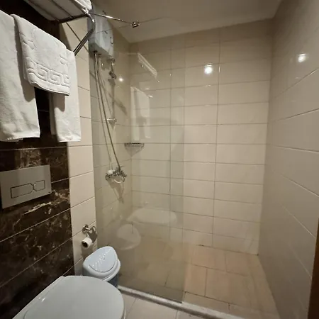 Mitos アパートホテル 3*