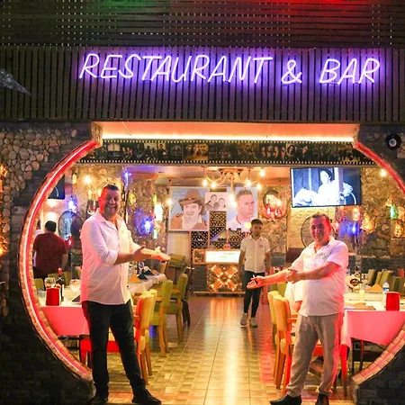 Hotel de apartamente Mitos 3*