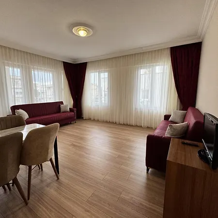 Mitos Aparthotel *