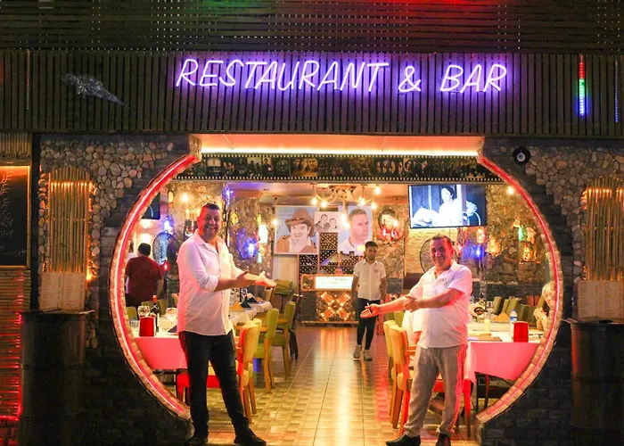 Апарт-отель Mitos 3*